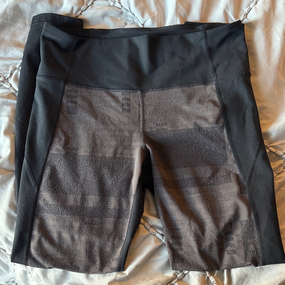 Under Armour Black and Gray Women's Leggings